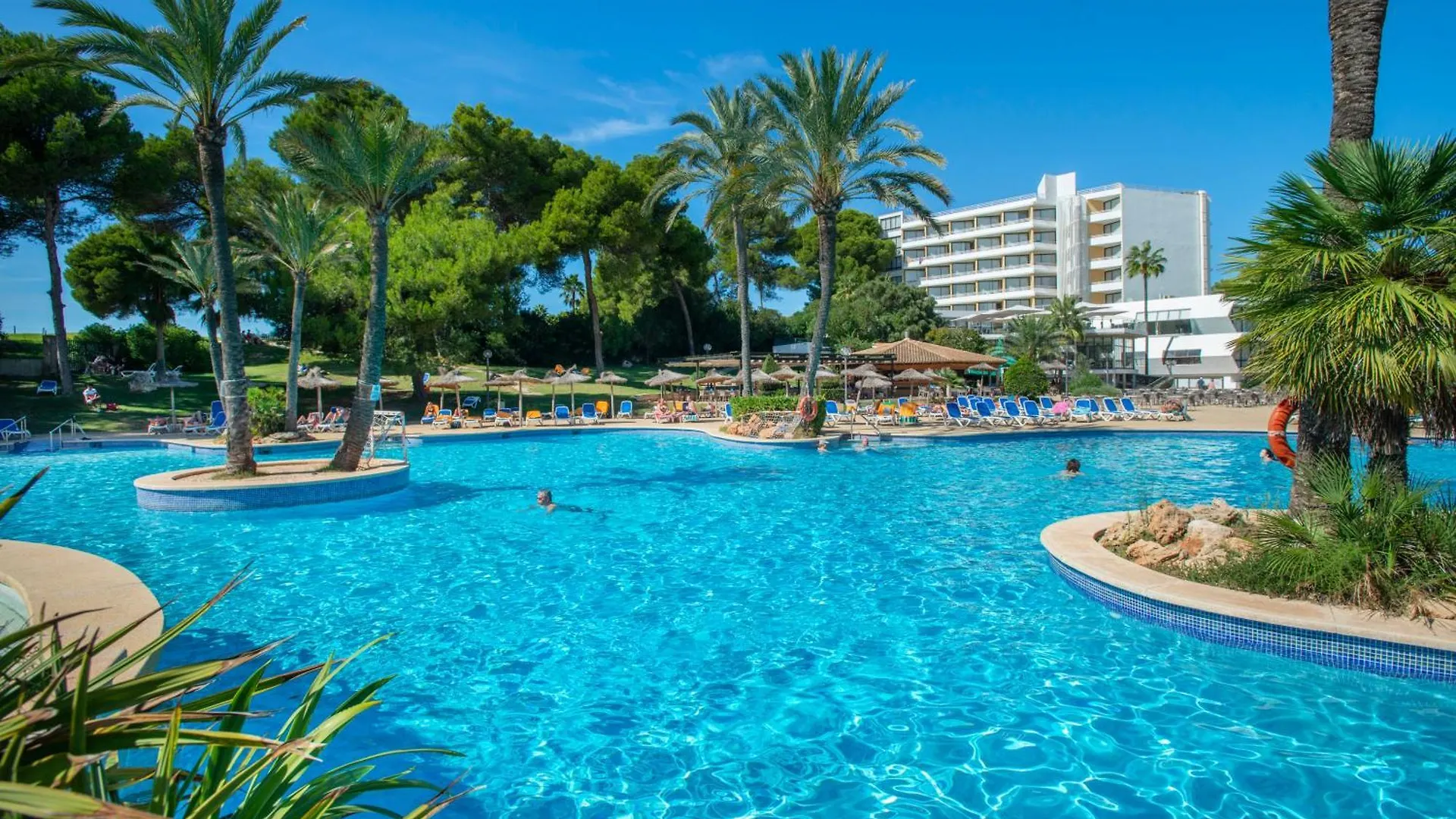 6 Hoteles Familiares cerca del Club de Golf Alcanada que Merece la Pena Reservar